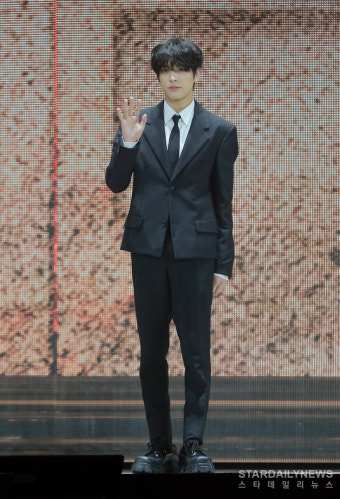 [S포토] 엔하이픈 제이크, '나른햐'