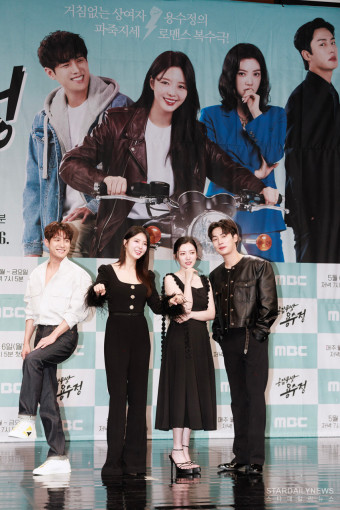 [S포토] 서준영-엄현경-임주은-권화운, '시선강탈 주연 배우들~' (용감무쌍 용수정)