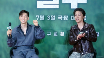 [S영상] 이제훈ㆍ구교환, 탈주 금지! 출구 없는 영화 '탈주' 쇼케이스 현장