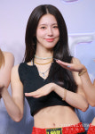 [S포토] (여자)아이들 미연, 미연이의 미소 (가요대전 SUMMER)