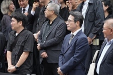 故 김민기, 마지막 인사... 아르코꿈밭극장(옛 학전)에서 치러져