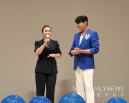 미스터트롯 김용필 초청, 가수 나예원 노래교실 성황