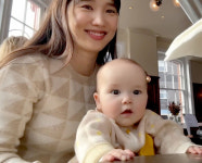국가비, 딸 줄리의 반 살 축하… 감성 가득한 스타일링 눈길