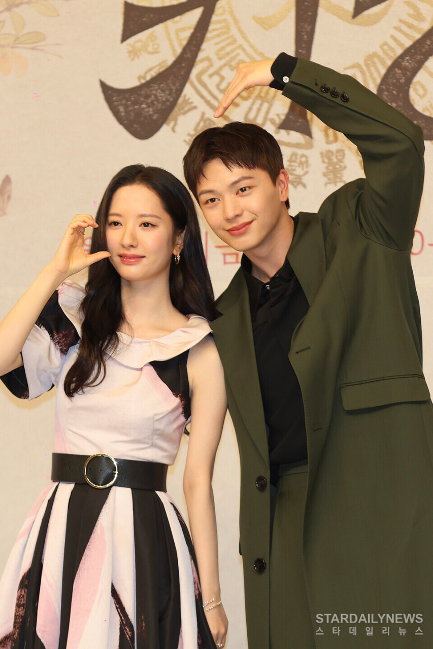 SBS 드라마 귀궁, 육성재-김지연의 로맨스로 시청률 11.6% 돌파!