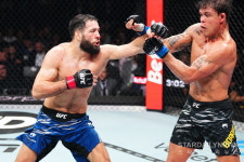 [UFC] '스나이퍼' 이마보프 5연승 폭발… 타이틀샷 향해 포효