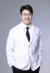 유웰비뇨의학과의원, 김태진 원장 신규 부임, 전립선 센터 역량 강화