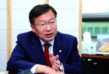 [인터뷰]  정점식 자유한국당 국회의원  