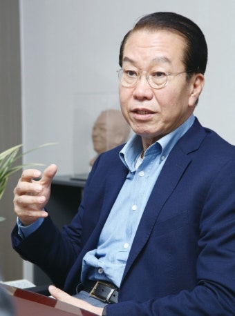 [미래인터뷰] 8년만에 국회 컴백한 권영세 미래통합당 국회의원·전 주중대사....슬기로운 야당생활, 그리고 대중외교