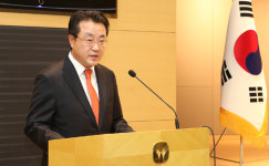 동아쏘시오홀딩스, 포항 지진 피해 이재민에게 재난 안전키트 지원