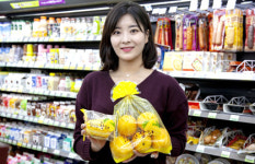 CU 편의점서 제철과일 맛보세요~
