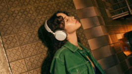 소노바컨슈머히어링, 젠하이저 무선 헤드폰 엑센텀 플러스 와이어리스 선봬