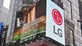 LG전자, 美 타임스퀘어에 환경 보호 캠페인 영상 상영