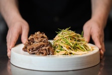 고소한 풍미의 프리미엄 한우 맛집 신흥 강자 5곳