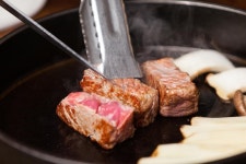 고소한 풍미의 프리미엄 한우 맛집 신흥 강자 5곳