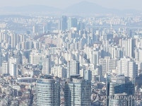 서울 아파트값 4주째 제자리…분당·수지 등 경기 규제지역은 강세 지속