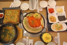 생생정보 오늘의 맛집... 코끼리한상·평양옥·서부청기와감자탕 外