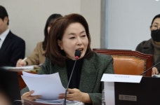 경찰 간부 로펌행 막는다…김민전 변호사 취업심사 예외 폐지 대표발의