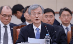 조희대 대법원장, 국감서 작심발언…
