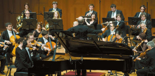 “음악은 긴 여행”