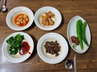 시골인심 가득···소문난 육회비빔밥 남도밥상