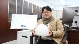 적외선 두뇌 치료···브레인기어 의료기기 시장의 새 지평을 열다