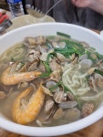 [맛집]부추가 면속에··신탄진 부추해물칼국수