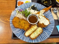 [맛집]푸짐한 돈까스 한상차림 더 바삭