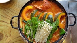 따뜻한 요리가 생각나는 계절, 강화도 맛집에서 즐기는 꽃게탕