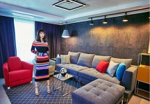 강예원, 화보 비하인드 공개…예술적 감각 가득한 공간