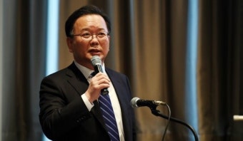 김부겸 대선 불출마…더민주 경선, 문재인·안희정·이재명 3파전