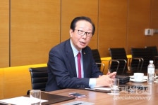 안홍준 前 의원, 경남 도지사 출마하겠다…지역발전 헌신 약속