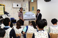 KB국민은행, 희망별 통해 고객과 임직원이 함께 어려운 이웃 지원