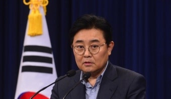 靑-여야 당 대표 회동, 27일 7시 저녁만찬…홍준표는 불참