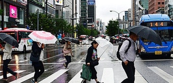 '송파 세 모녀' 사건 불씨 된 산재 범위 확대…