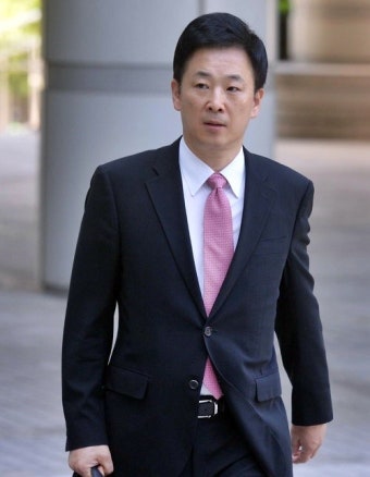 朴 변호인 사임한 유영하, 수차례 접견 정황…향후 '불허' 방침