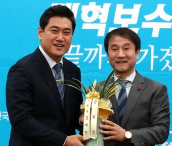 기존 입장 되풀이하는 靑…한병도 