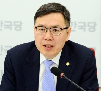 자유한국당, 비핵화 강조 