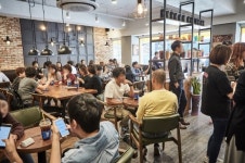 메가커피, 가맹 300호점 돌파