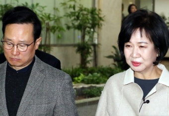 탈당회견에 '홍영표 대동'한 손혜원...한선교 