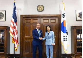 美상무장관 “한국과 좋은 대화 나눠”…자동차 관세 폭탄 제외 시사