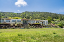 초도, 섬 밥상과 막걸리의 추억