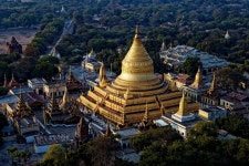 미얀마 일상에 깃든 독실한 불교 문화