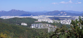 백악산(북악산) 숲길을 걷고 삼청동 옛 마을 골목길을 찾아가다