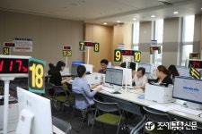 [포토뉴스]강서세무서에서 종합소득세 확정 신고를 하고 있는 시민들