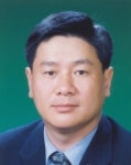 GS家 3세 경영 “몸집 키웠으나 실속 없어”