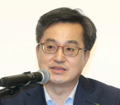 수비안번영지사 | 김동연 방일 “한반도 평화는 아시아 번영의 전환점”
