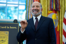 러트닉 美상무 엔비디아 칩 對중국수출 여부, 결정권자는 트럼프