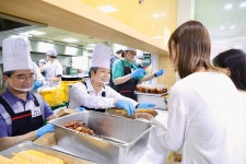 서울시립대, 기말고사 맞아 ‘사랑의 야식’ 제공