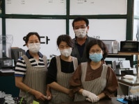 얼굴있는 빵 굽는 청주 미원면 산골마을 사람들