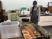함께 나눠 먹는 밥이 더 맛있어요